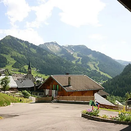 Spacieux A Avec Vue Sur La Montagne Et Terrasse Privee