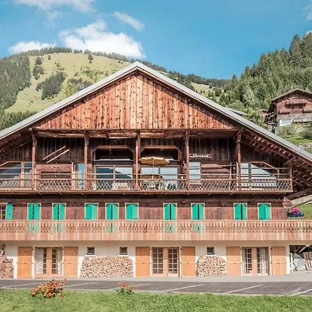 Spacieux A Avec Vue Sur La Montagne Et Terrasse Privee *